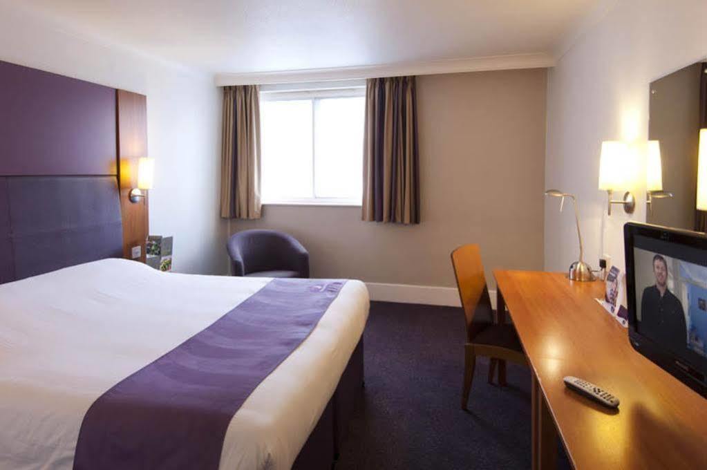 Premier Inn London Dagenham Exteriér fotografie